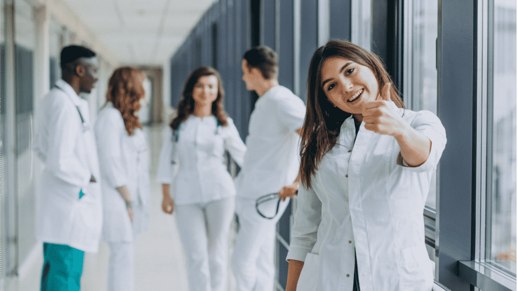 atribuții asistent medical în Germania