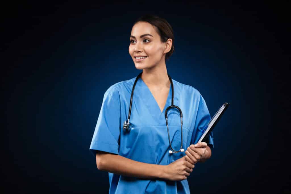 cariera-de-asistent-medical